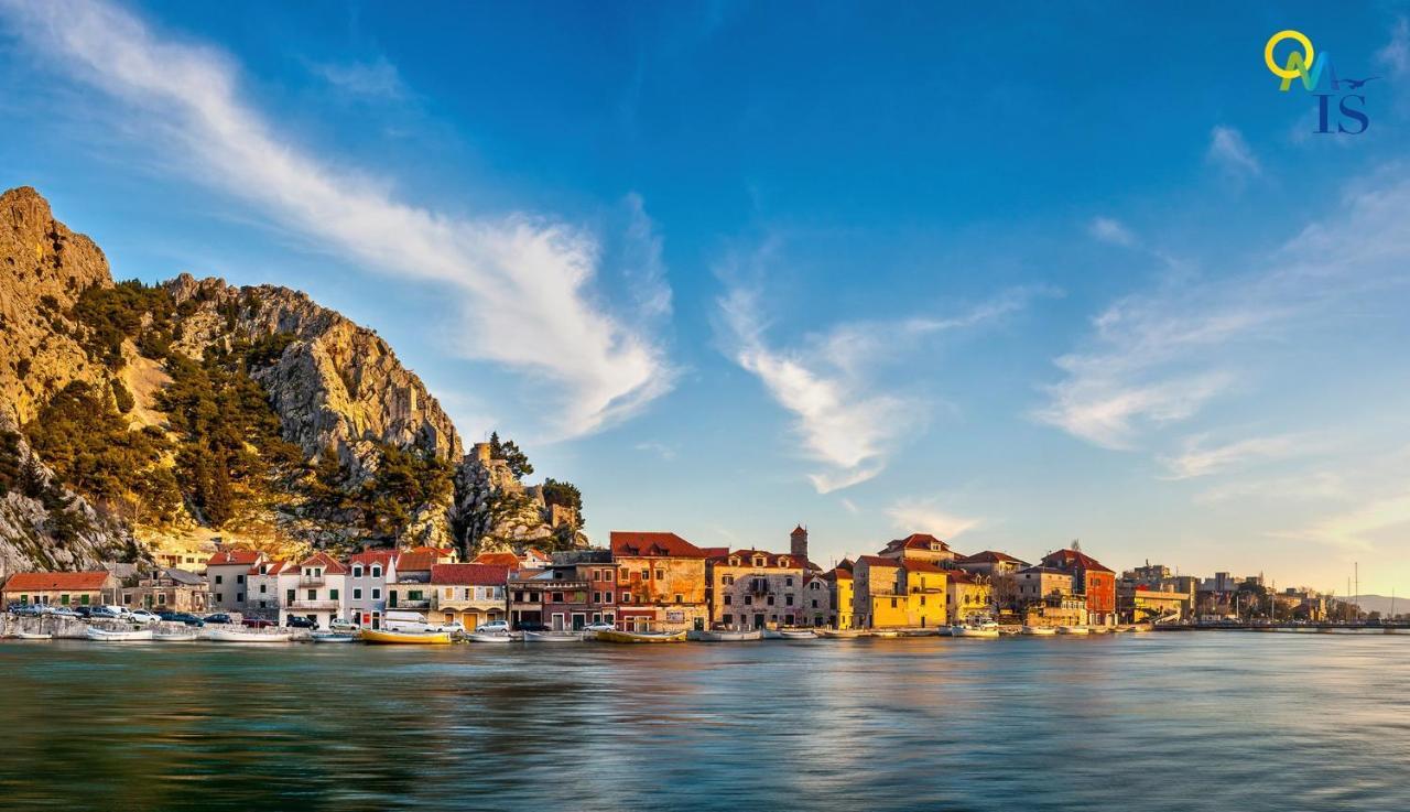 Central Alley Omis Exterior photo